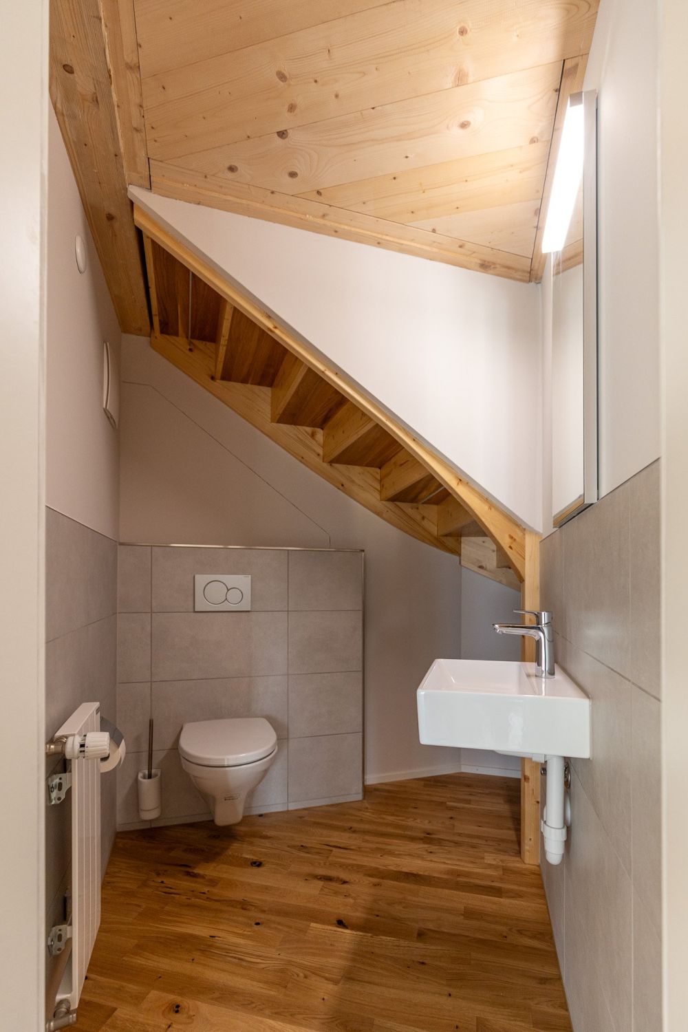 Charmantes Eckeinfamilienhaus im Dorfzentrum zum Mieten - Bild 8