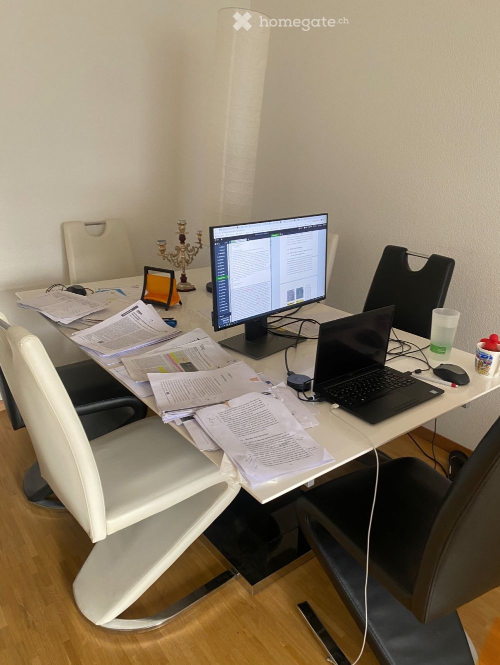 Appartement à louer – 2.5 pièces, meublé, avec balcon – Fribourg - Bild 2