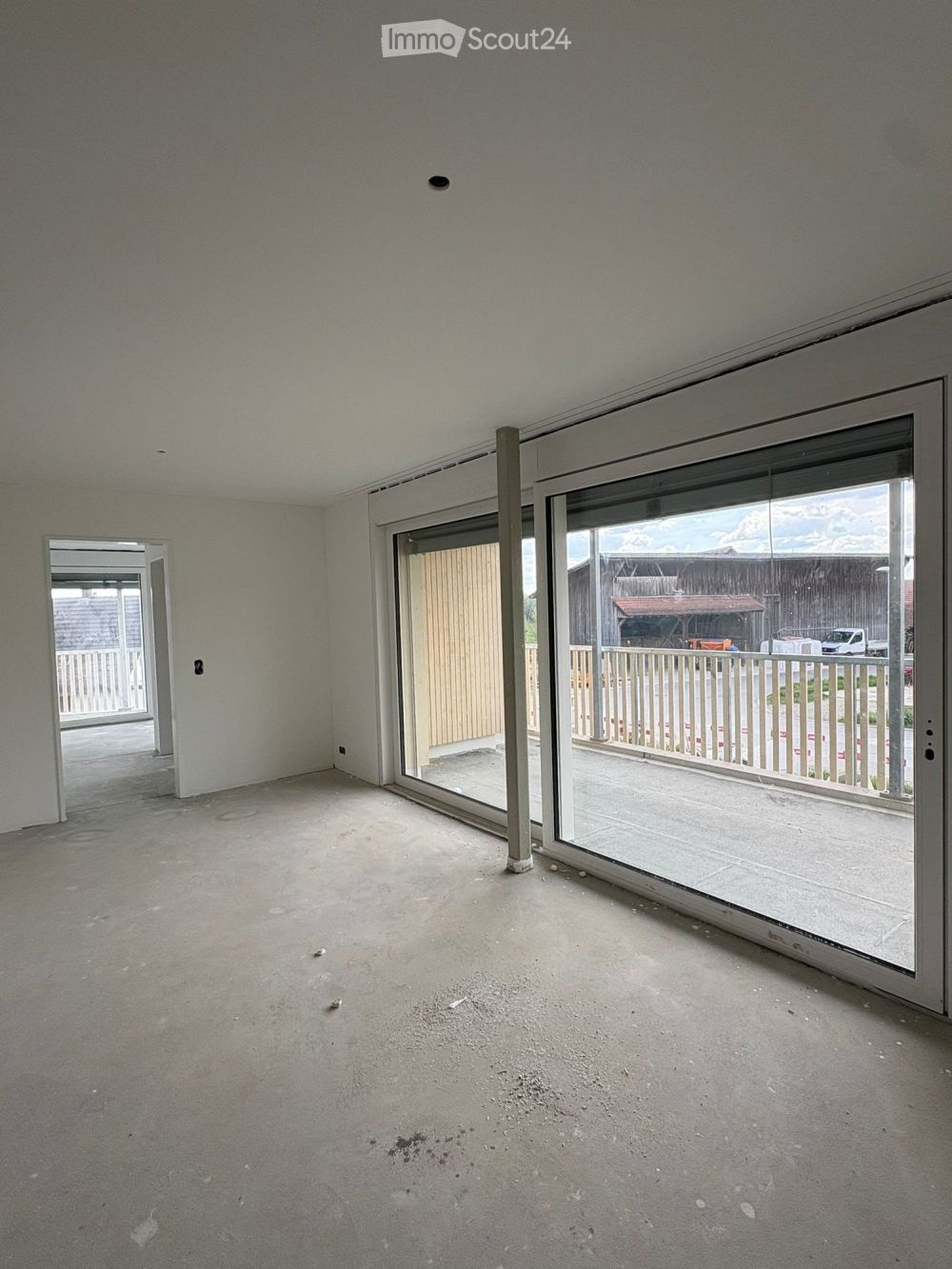 Erstbezug mit 32 m² Balkon – modernes Wohnen mit Weitblick in Truttikon - Bild 8