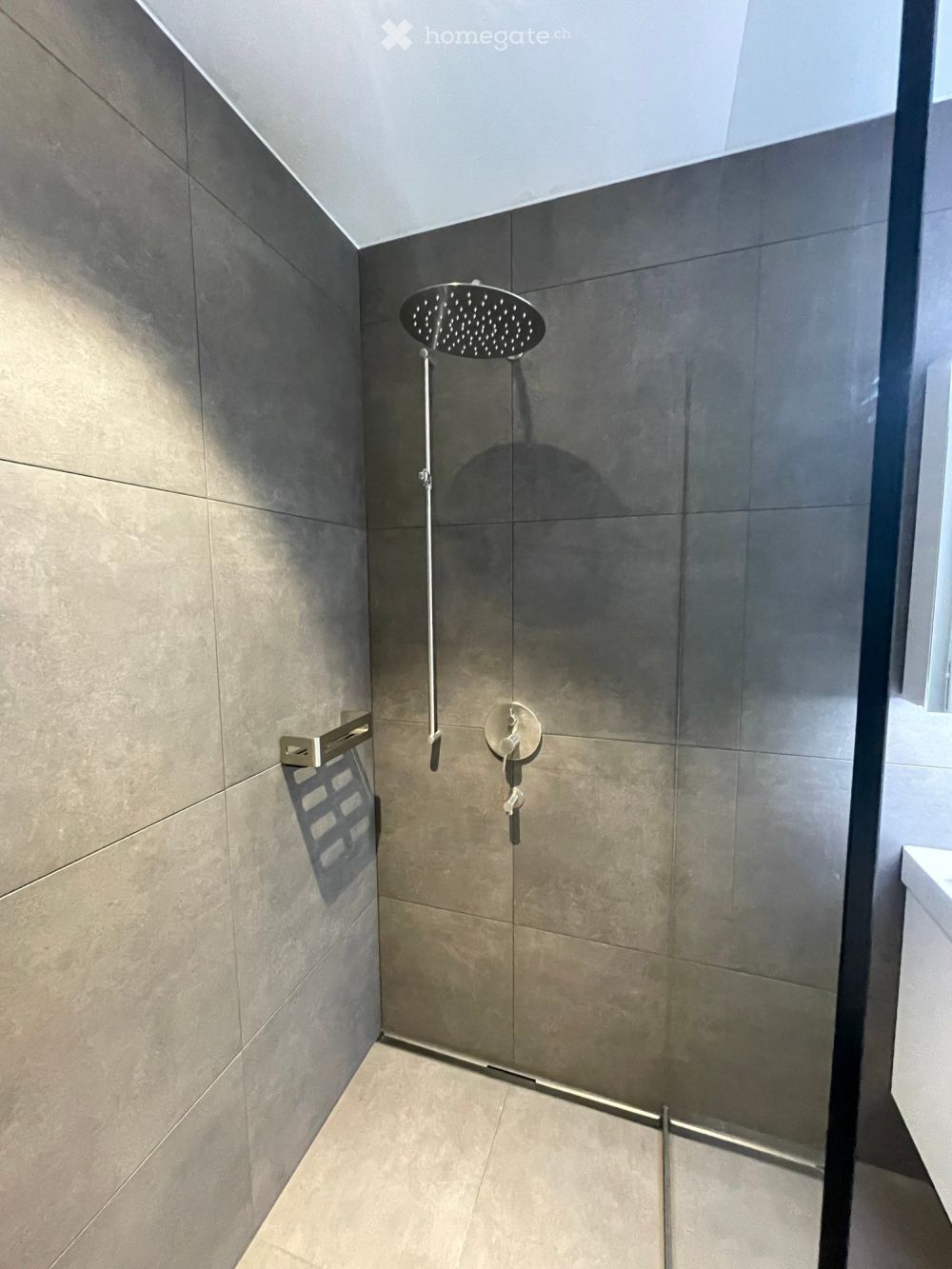 Moderne 2.5-Zimmer-Neubau-Wohnung in Niederlenz - Bild 8