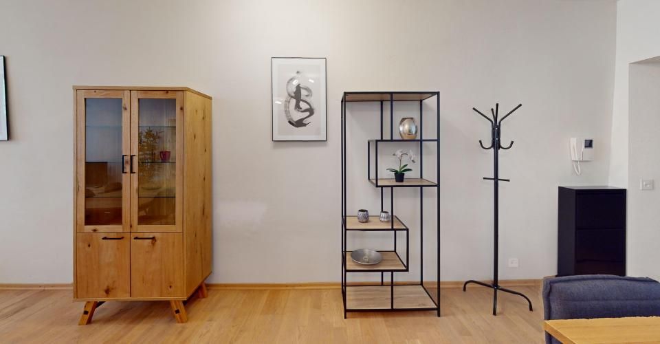 Elegant & Very Central 2 Bedroom Apartment with Stunning Brick Features - Appartement meublé 3.5 pièces - image - 9