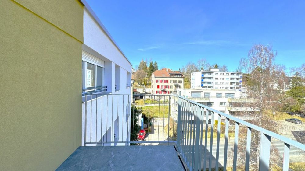 Appartement 2 chambres  moderne à La Chaux-de-Fonds - Idéal pour étudiant & première occupation après rénovation complète - Bild 2