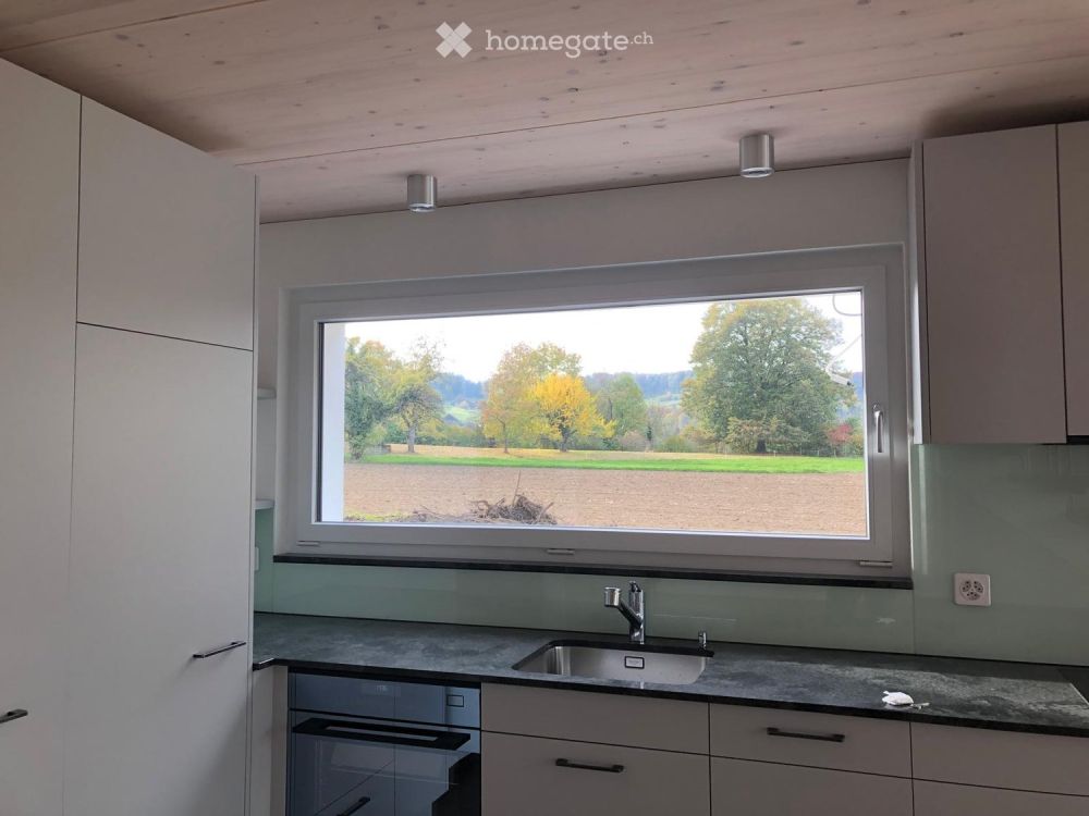 Maisonette Wohnung mit Aussicht und grosszügigem Umschwung - Erstvermietung - Bild 8