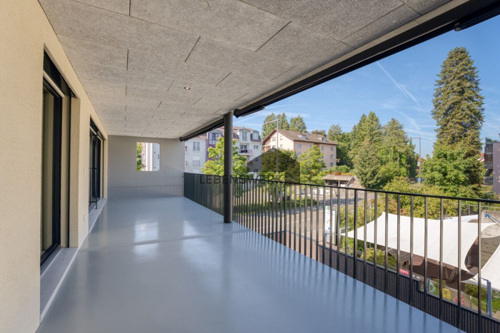 Grosszügige und moderne Wohnung in Kreuzlingen  ca. 149 m² Wohnfläche - Geniessen Sie die Stunden auf Ihrem Balkon - Ihre persönliche Wohlfühl-Oase.