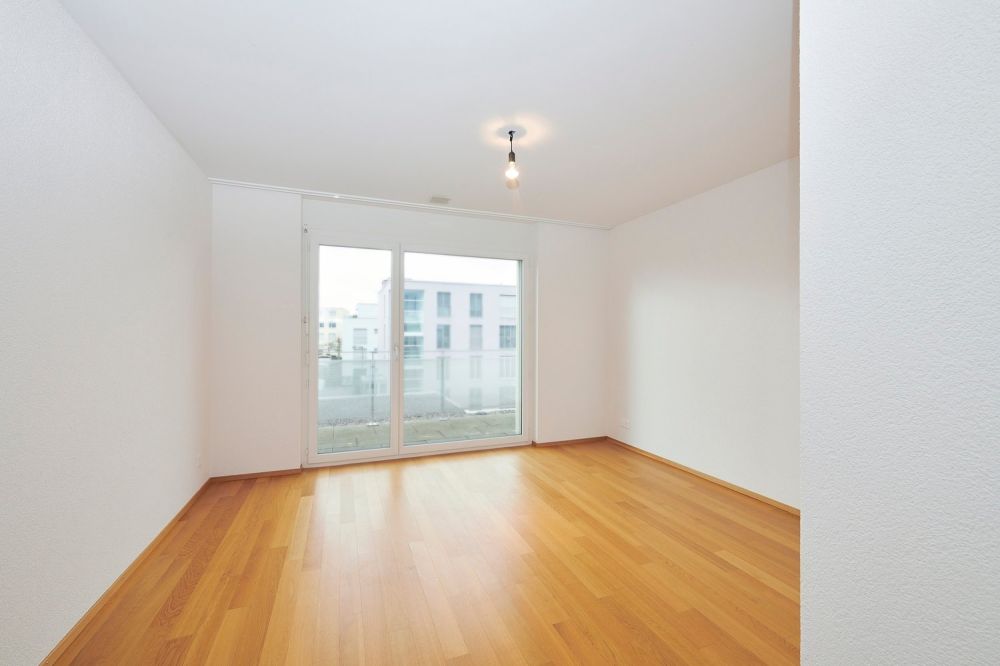 Wohnen Sie gerne in einer gepflegten Wohnüberbauung? - Zimmer