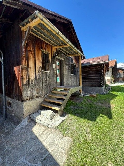 "Erstvermietung" Charmanter 2.5-Zimmer-Stallumbau an ruhiger Lage in Curaglia" - Bild 2