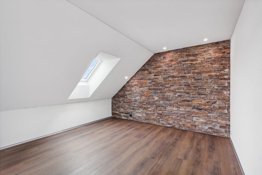 Moderne 4.5-Zimmer-Dachwohnung in ruhiger Lage von Thundorf - Bild 5