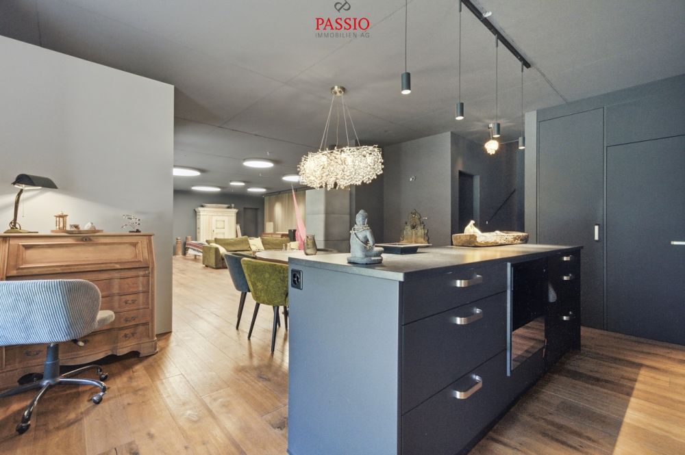 Neuwertige 3.5-Zimmer-Loftwohnung mit 74 m² Terrasse am Aare-Ufer - Bild 12