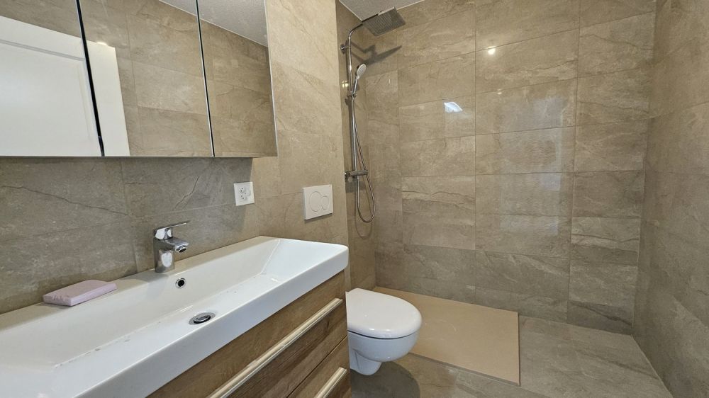 Proche des commodités - Bild 4