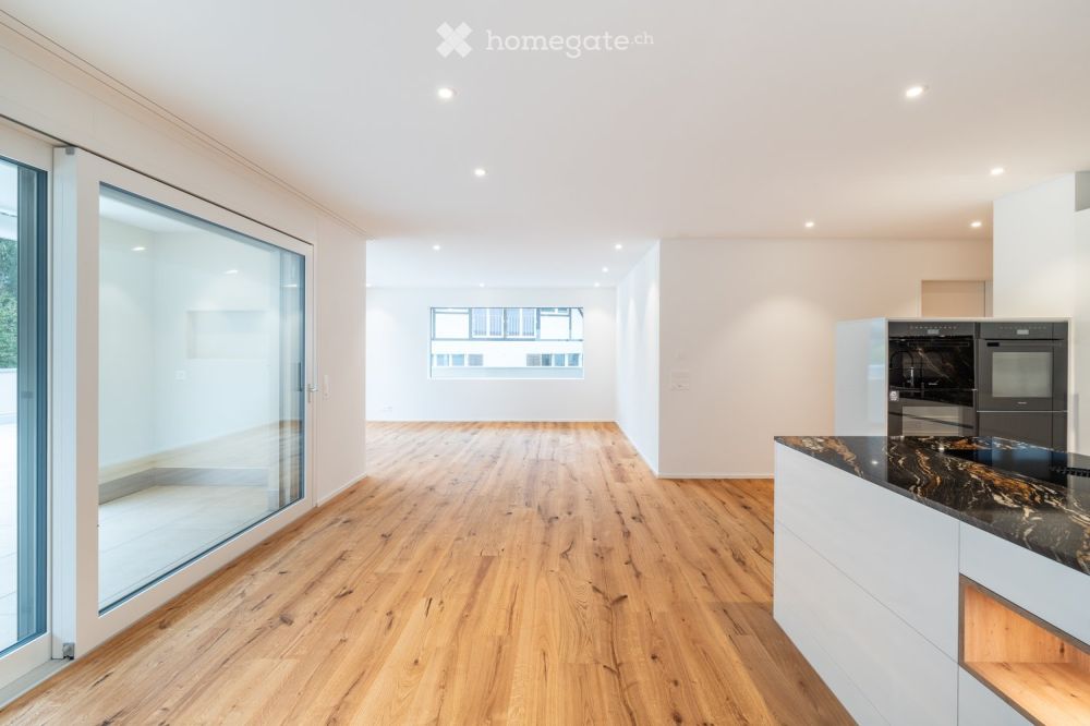 Exklusives Wohnerlebnis mit Mega-Terrasse in Hilfikon - Bild 4