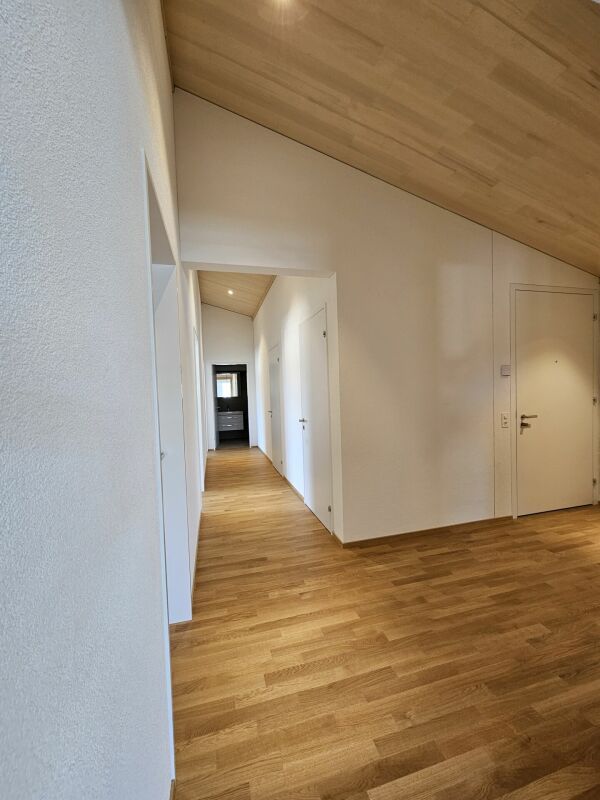 Neuwertige 4.5 Zimmer-Wohnung im Zentrum von Appenzell - Bild 1