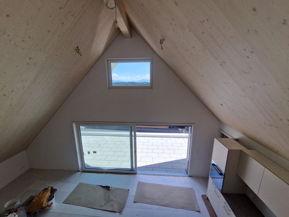 Neubezug – Exklusive 4½-Zimmer-Maisonettewohnung im Zweifamilienhaus - Bild 4