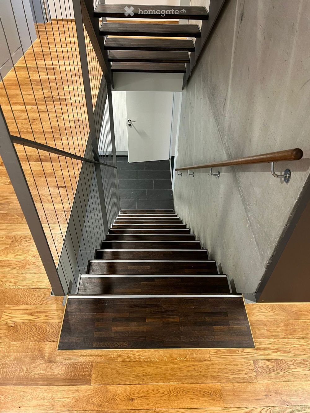 Altstadthaus mit Garage (Erstbezug nach Renovation) / Old town house with parking (just renovated) - Bild 13