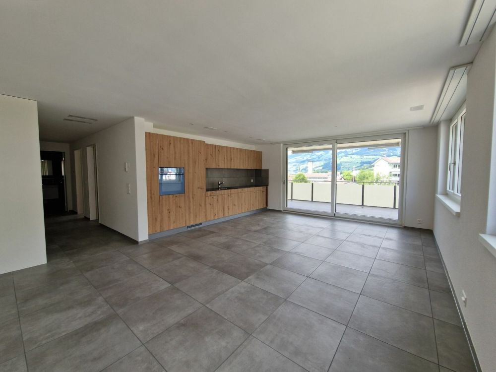 Attraktive 3.5-Zimmer-Neubauwohnung - Küche-Wohnen