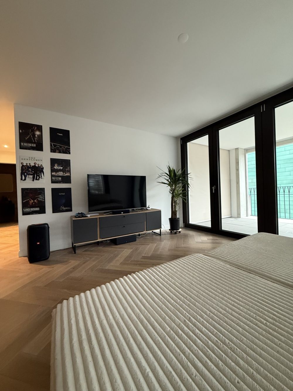 BEFRISTET Möblierte 2.5-Zimmer-Wohnung im Neubau  direkt beim Bahnhof Uster  All-inclusive - Bild 4