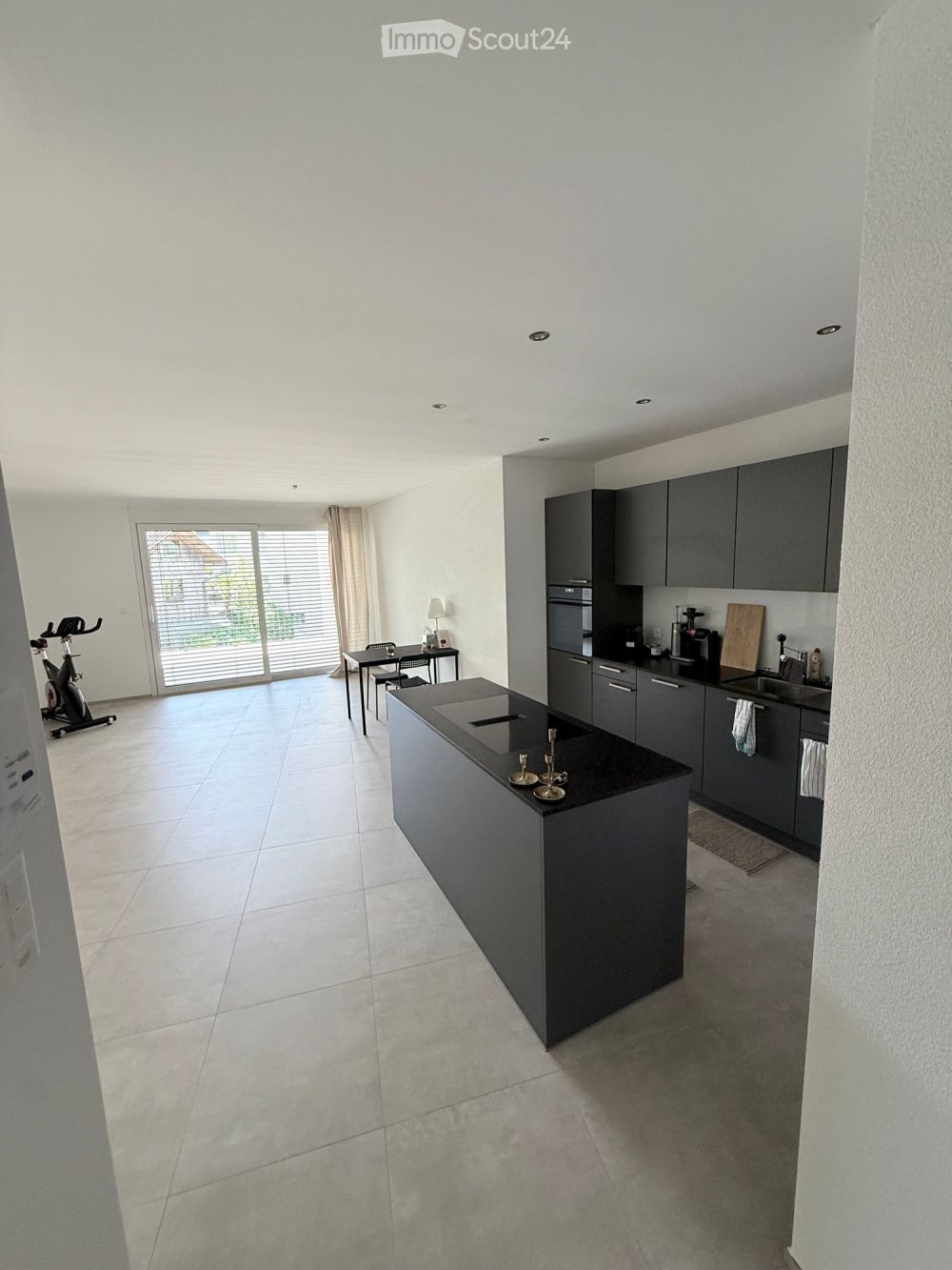 Moderne 2.5-Zimmer-Neubauwohnung mit Balkon in Diepoldsau - Bild 1