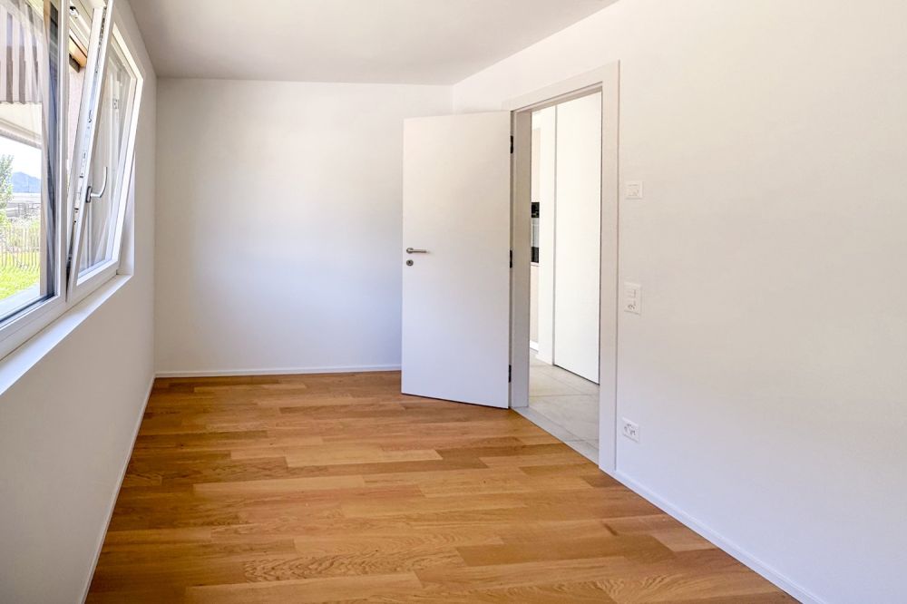 Elegante 2.5 locali con giardino a Lumino (TI) - Bild 5