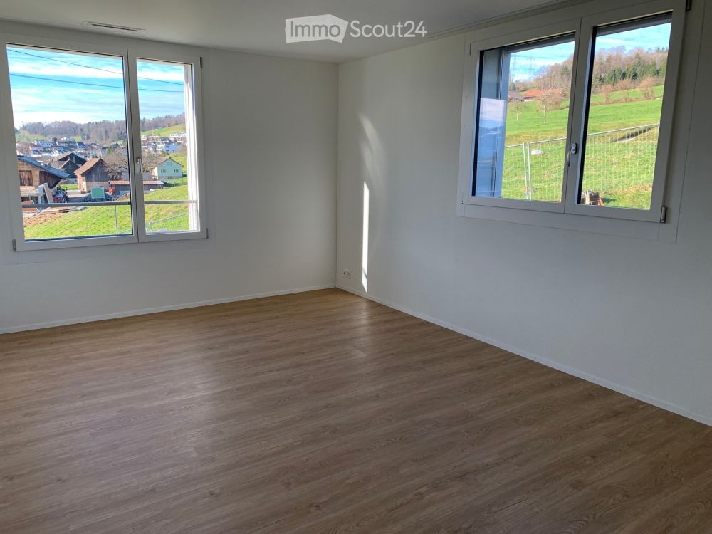 Wohnen mit Weitblick – Moderne 5.5-Zimmer-Wohnung in der Überbauung SONNENBÜEL in Eschenbach - Bild 7