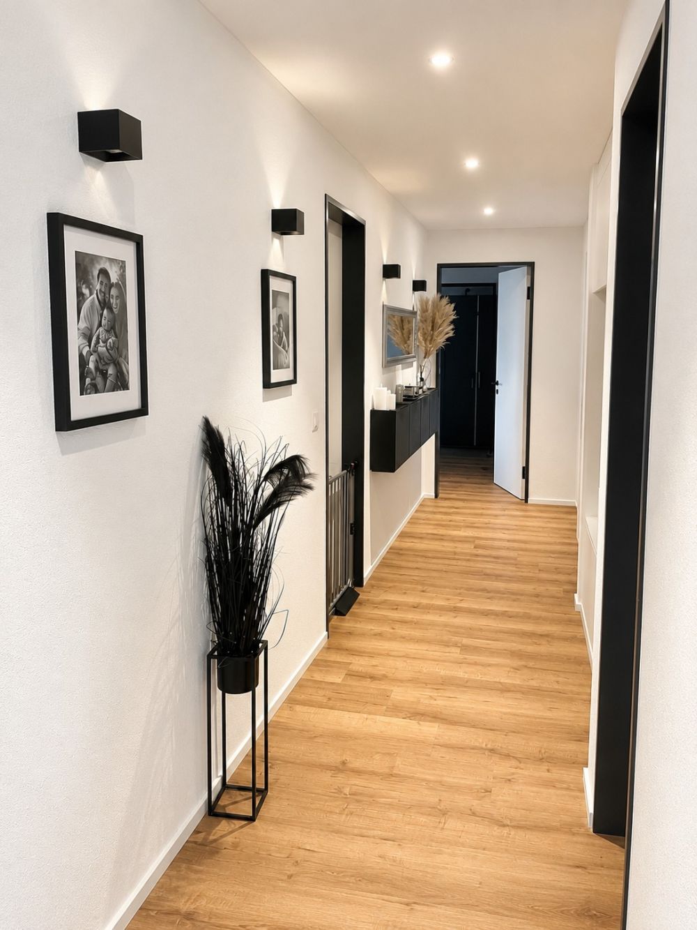 Moderne 3.5-Zimmer-Neubauwohnung mit BORA-Küche, zwei Bädern und sonnigem Balkon - Bild 4