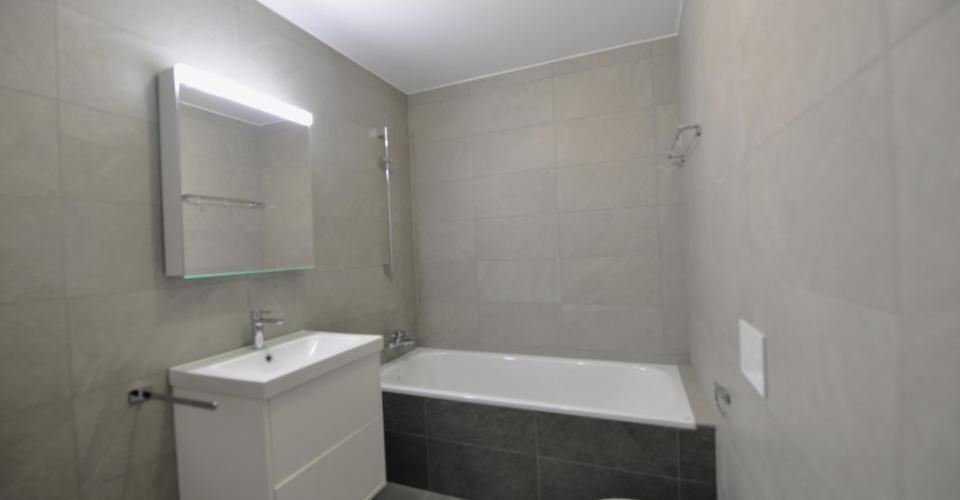 00876 - App. Appartement 2½ pièces - Immeuble Alegria - Uvrier - Appartement 2.5 pièces - image - 3