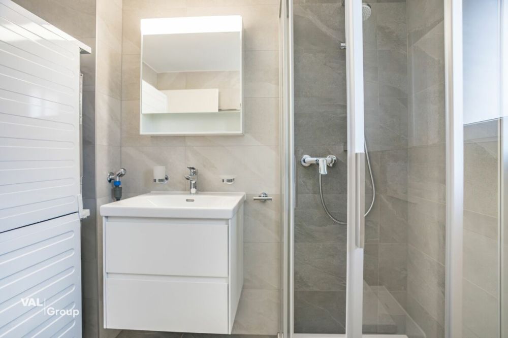 Helle 3.5-Zimmer-Neubauwohnung mit Balkon - Wohnen in Steg - Bild 8