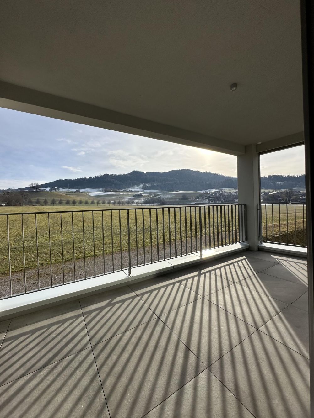 Neubauwohnung mit Blick ins Grüne - Bild 9