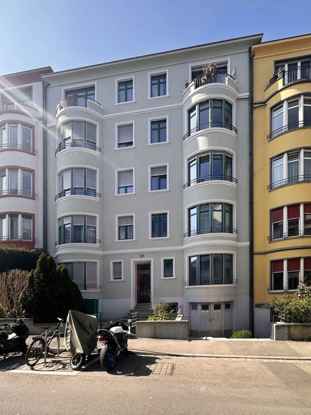 Attikawohnung mit Dachterrasse - Aussenansicht