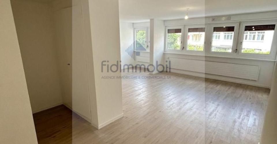 Appartement de 2 pièces au 8ème étage - Appartement 2 pièces - image - 1