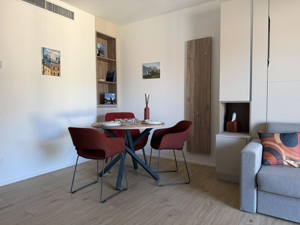 Appartamento arredato con balcone – 2 min dalla stazione di Bellinzona, da 1 mese - Bild 3