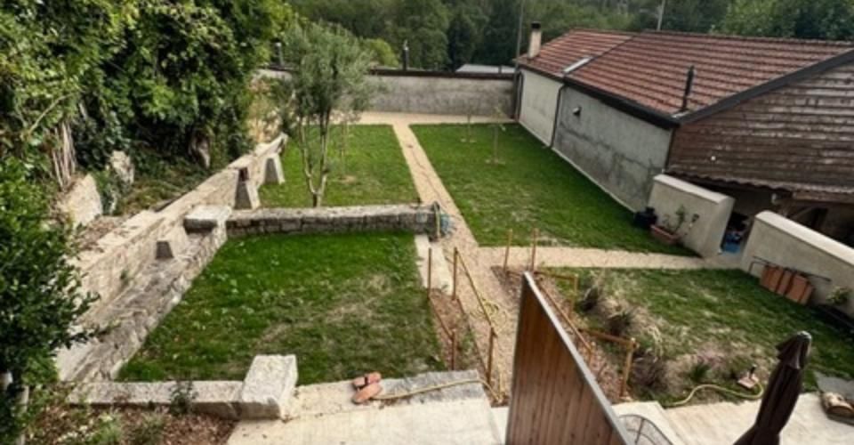 Ancienne ferme transformée en triplex de 6.5 pièces à Avusy - Appartement 6.5 pièces - image - 13