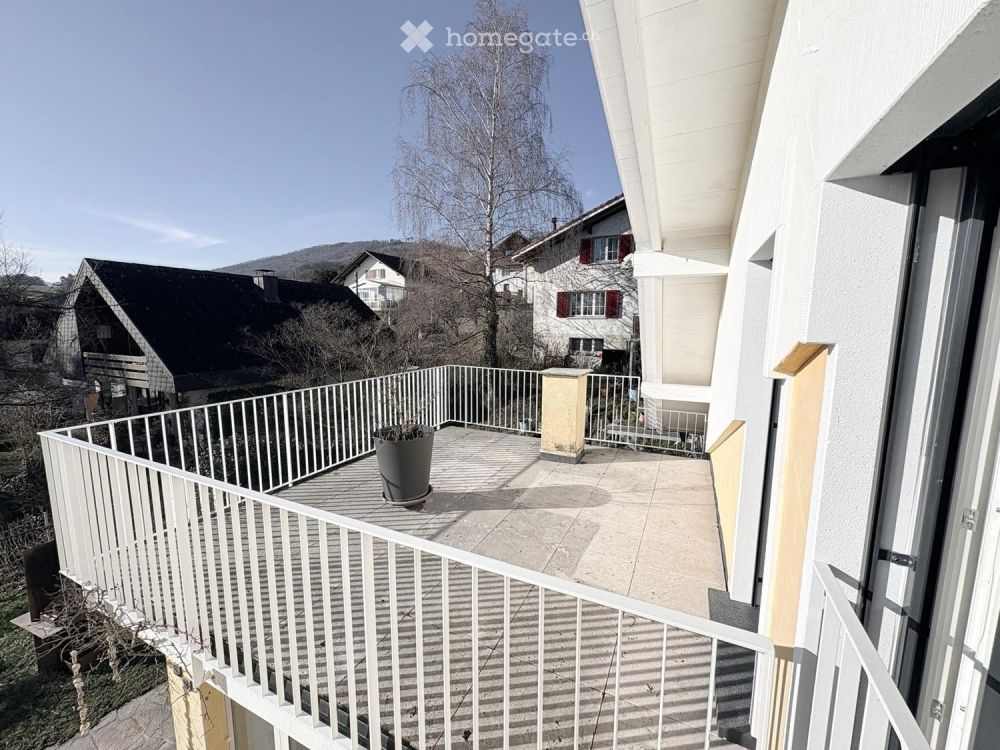Loftartige 2.5-Zimmer-Dachwohnung (105 m²) mit Balkon & Sonnenterrasse – Wohnen mit Weitblick - Bild 7