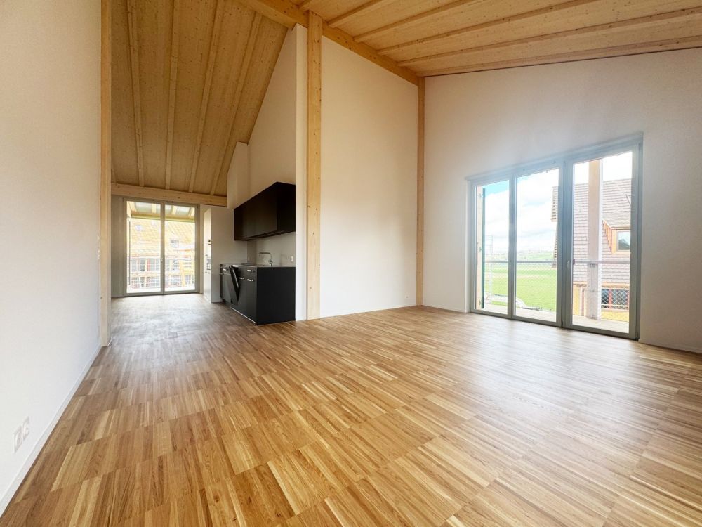 Moderne 3.5-Zimmer-Wohnung mit hohen Decken und Liftzugang - Bild 3