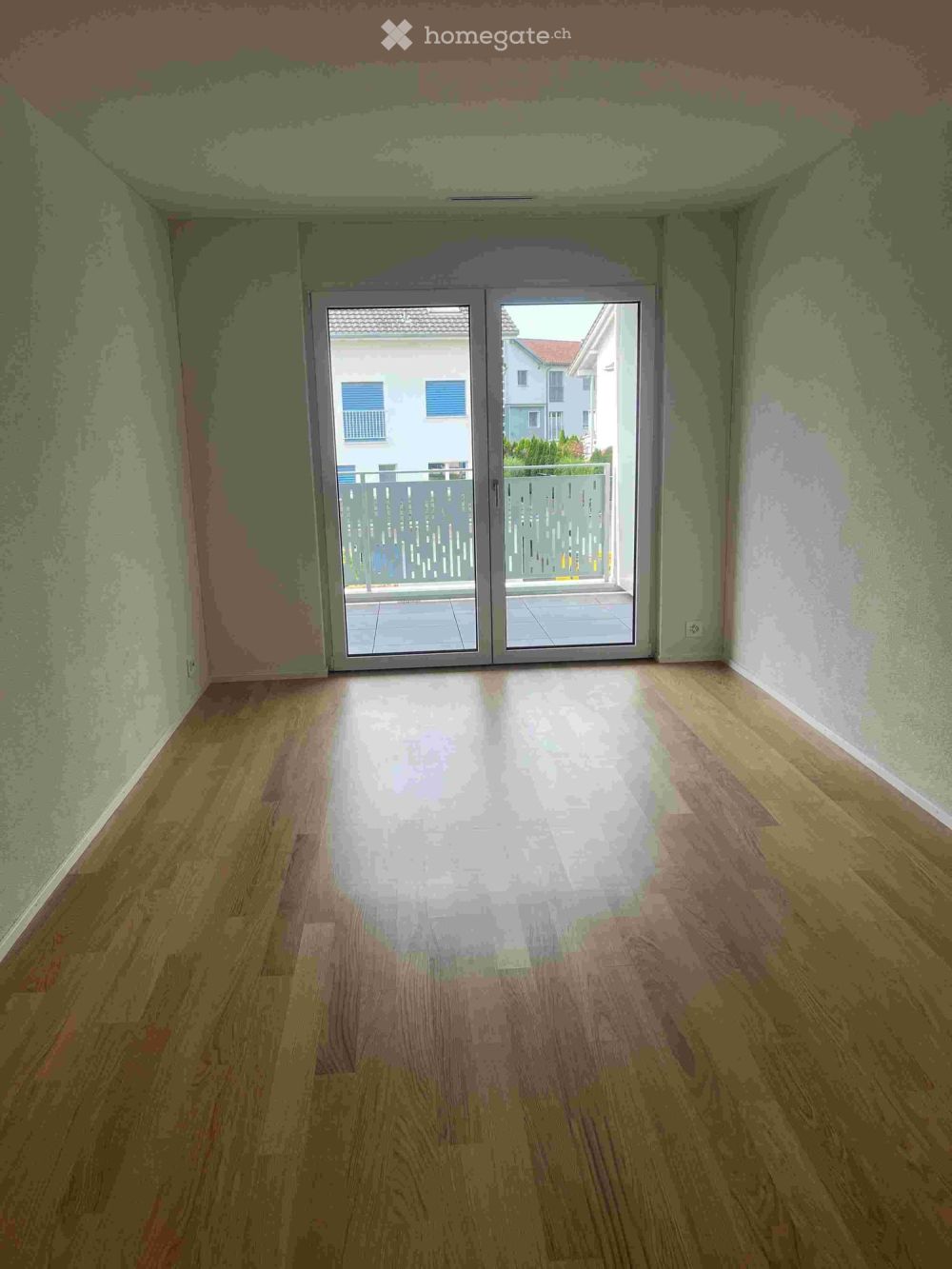 Moderne 2.5-Zimmer-Neubau-Wohnung in ruhiger Lage Wolfhausen - Bild 3