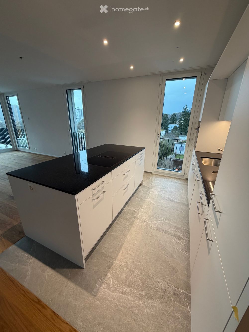 Moderne 4.5-Zimmer-Wohnung in Nussbaumen - Bild 3