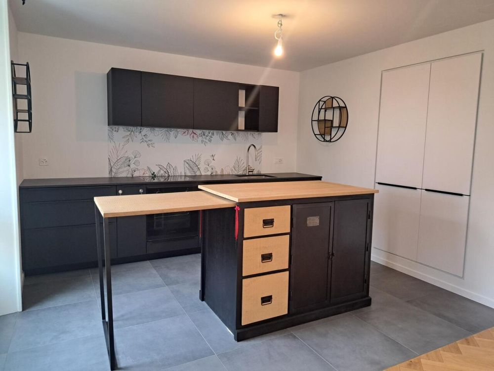 Duplex rénové 4.5 pièces centre ville 115 m2 avec terrasse en toit - Bild 2