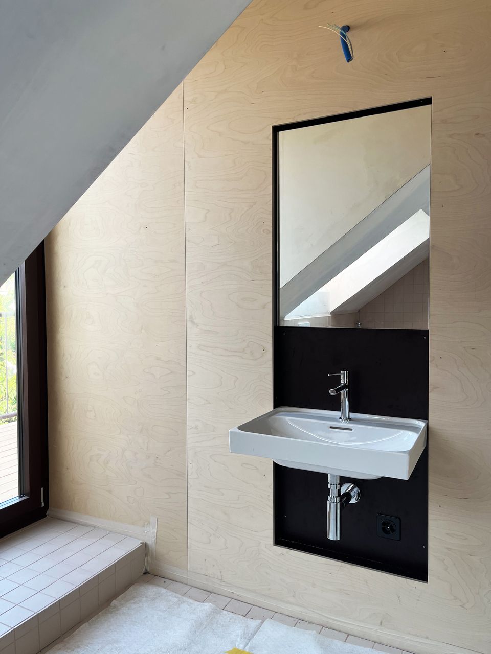 Sanierte Dachwohnung mit Balkon im St. Johann! - Bild 5