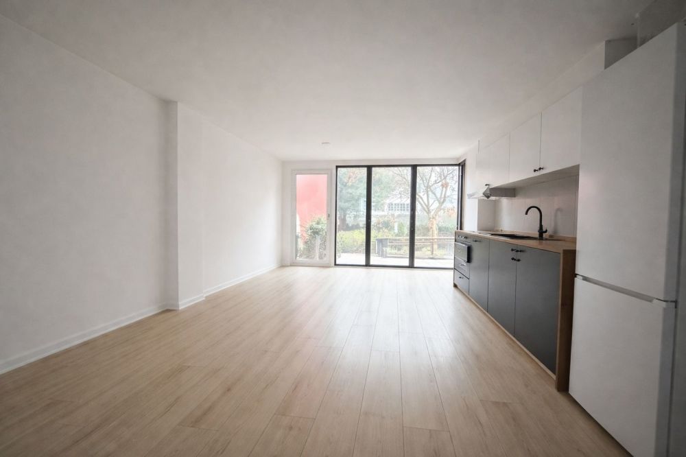 Moderne 3-Zimmer-Maisonette-Wohnung in Feldmeilen mit Balkon und Garten - Bild 3