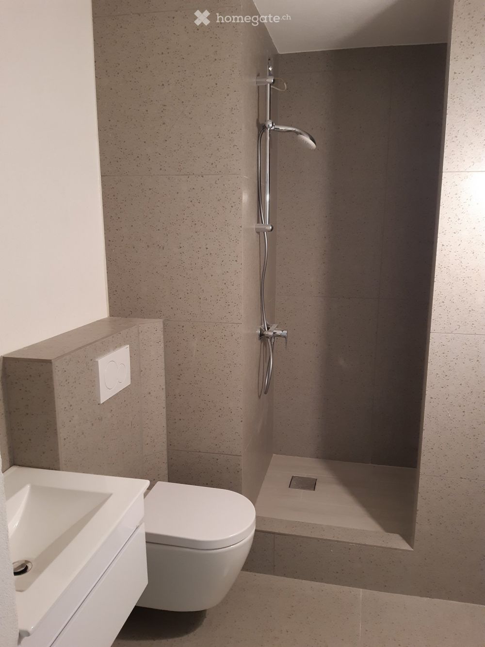 Moderne 3.5-Zimmer-Gartenwohnung an ruhiger Lage - Bild 7