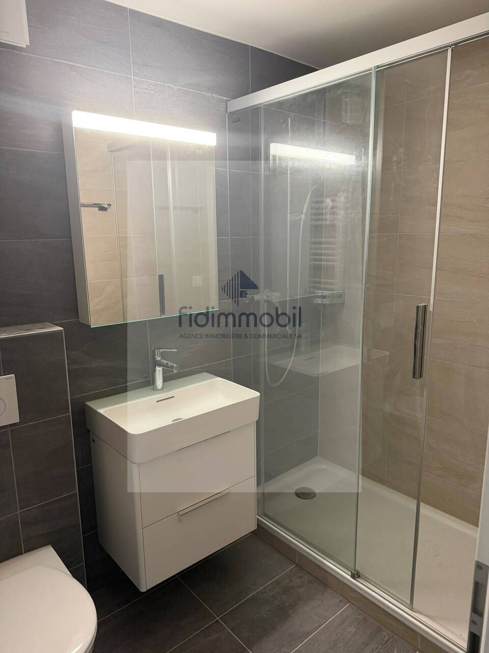 Prächtige 4-Zimmer-Neubauwohnung zur Miete in Peseux - Bild 8