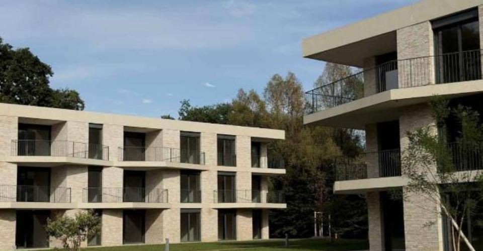 Appartement de 4 pièces au rez-de-chaussée dans le quartier de Vandoeuvres - Appartement 4 pièces - image - 1
