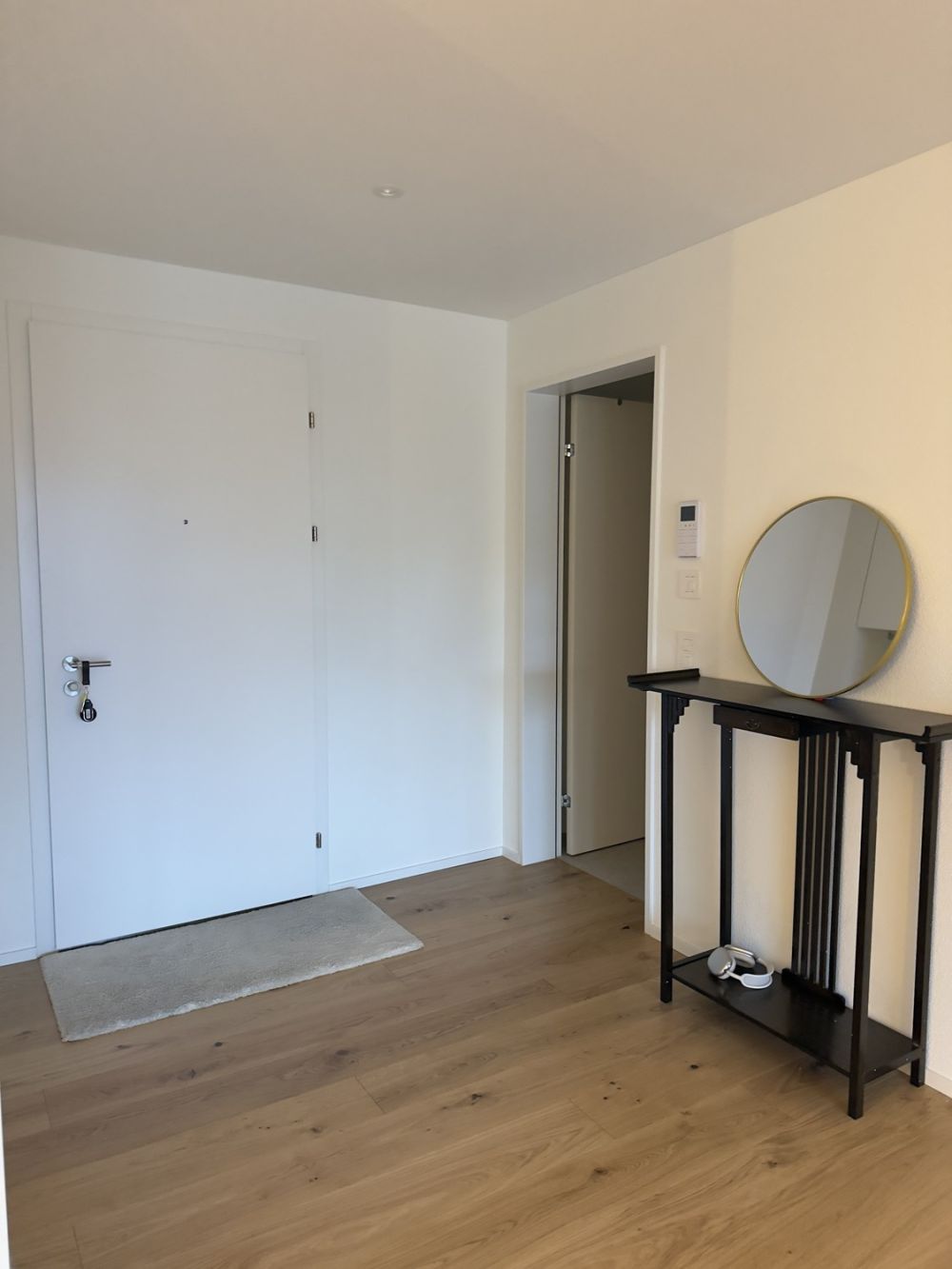 Neue und moderne, möblierte 3.5 Zi Wohnung - Bild 7