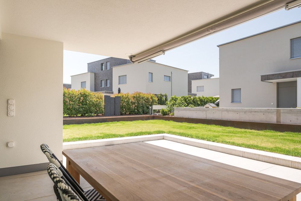 Exklusive möblierte Haushälfte mit Garten in Luzern - Bild 2