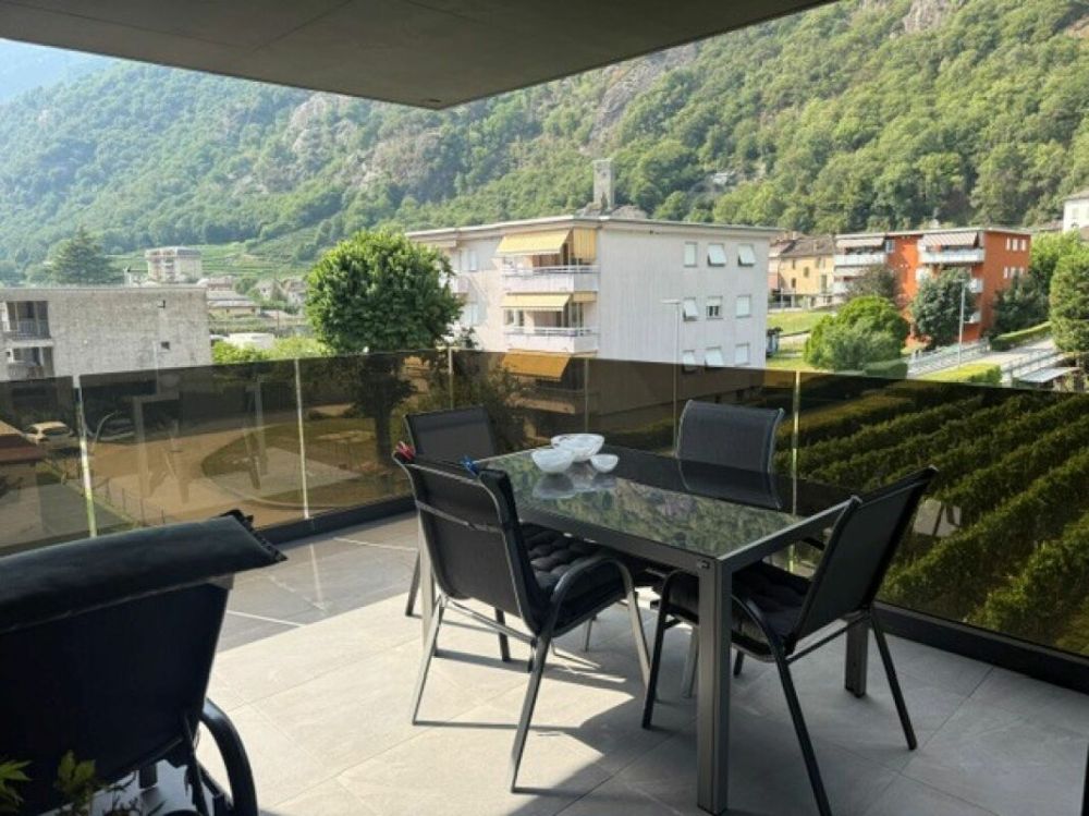 Ampio e moderno 2.5 locali a San Vittore - Bild 6