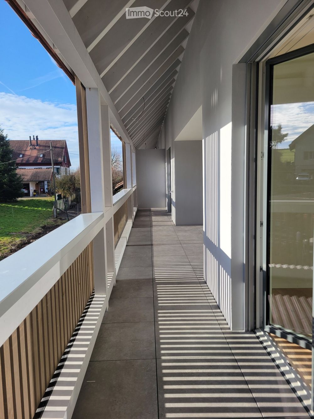 Moderne Neubauwohnung im Herzen des Zürcher Weinland's - Bild 5