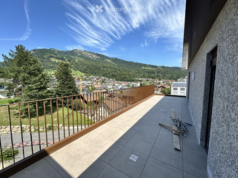 Furnished 3.5-room penthouse with 57 m² of terraces, easy access to Zug and Rotkreuz - Bild 2