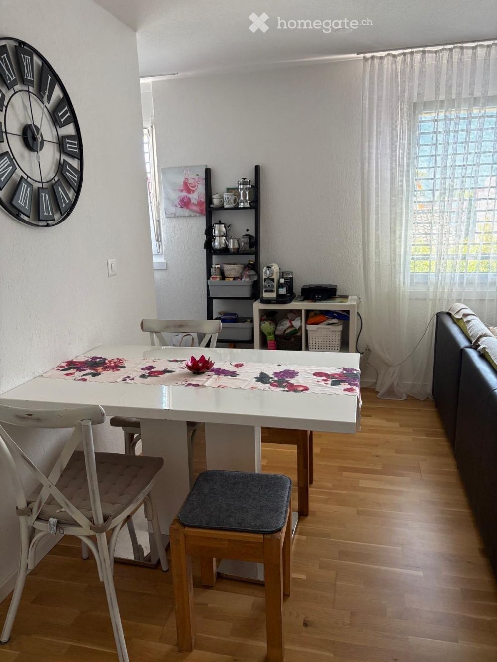 Helle 2.5-Zimmer-Wohnung im Neubau - Bild 2