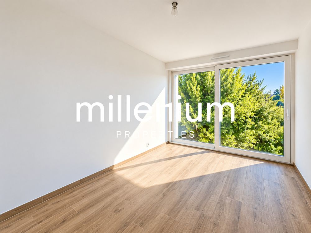 Maison familiale avec studio indépendant à Thônex - Bild 3