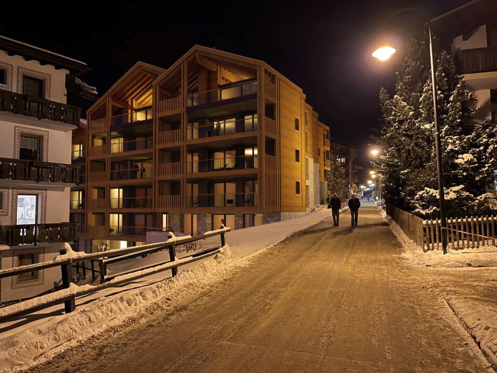 Moderne 4.5-Zimmer-Wohnung im Herzen von Zermatt - Bild 5