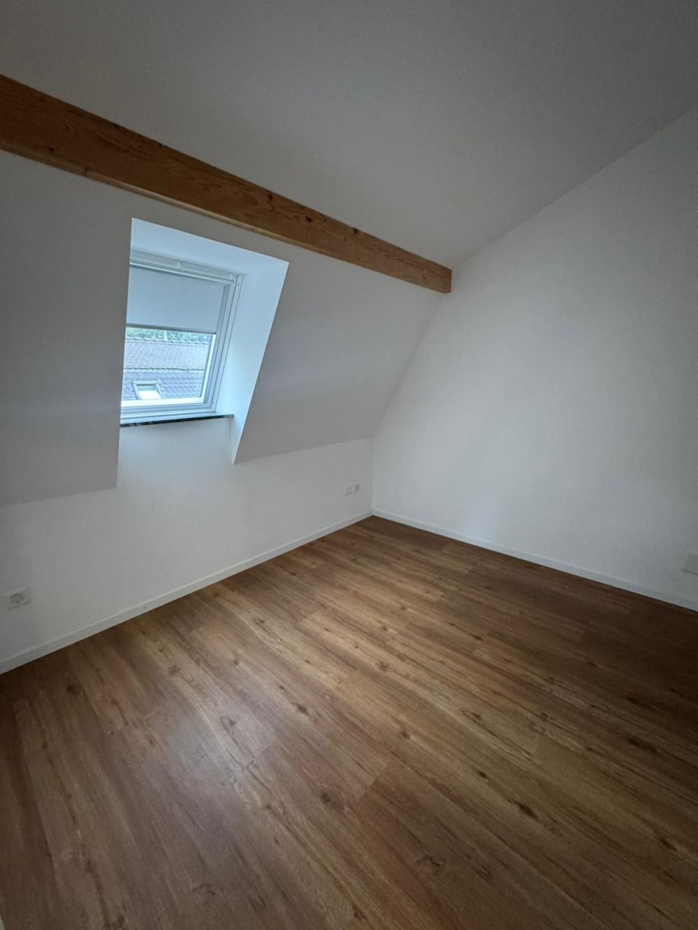 Grosszügiges modernes 5.5 Zimmer-Einfamilienhaus in Erschwil / SO - Bild 12
