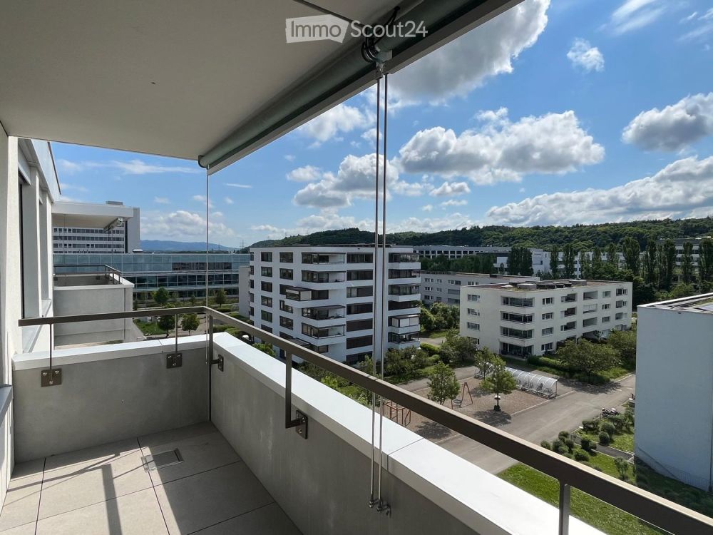2.5-Zimmer-Neubauwohnung: Grosser Balkon, herrliche Aussicht, oberster Stock, inkl. Tiefgargenplatz - Bild 1
